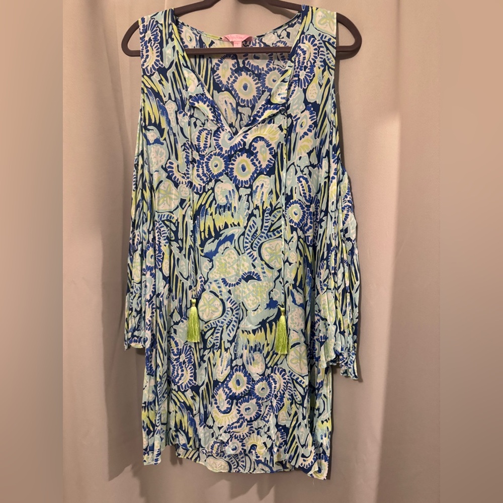 Lilly Pulitzer Size L cold shoulder dress